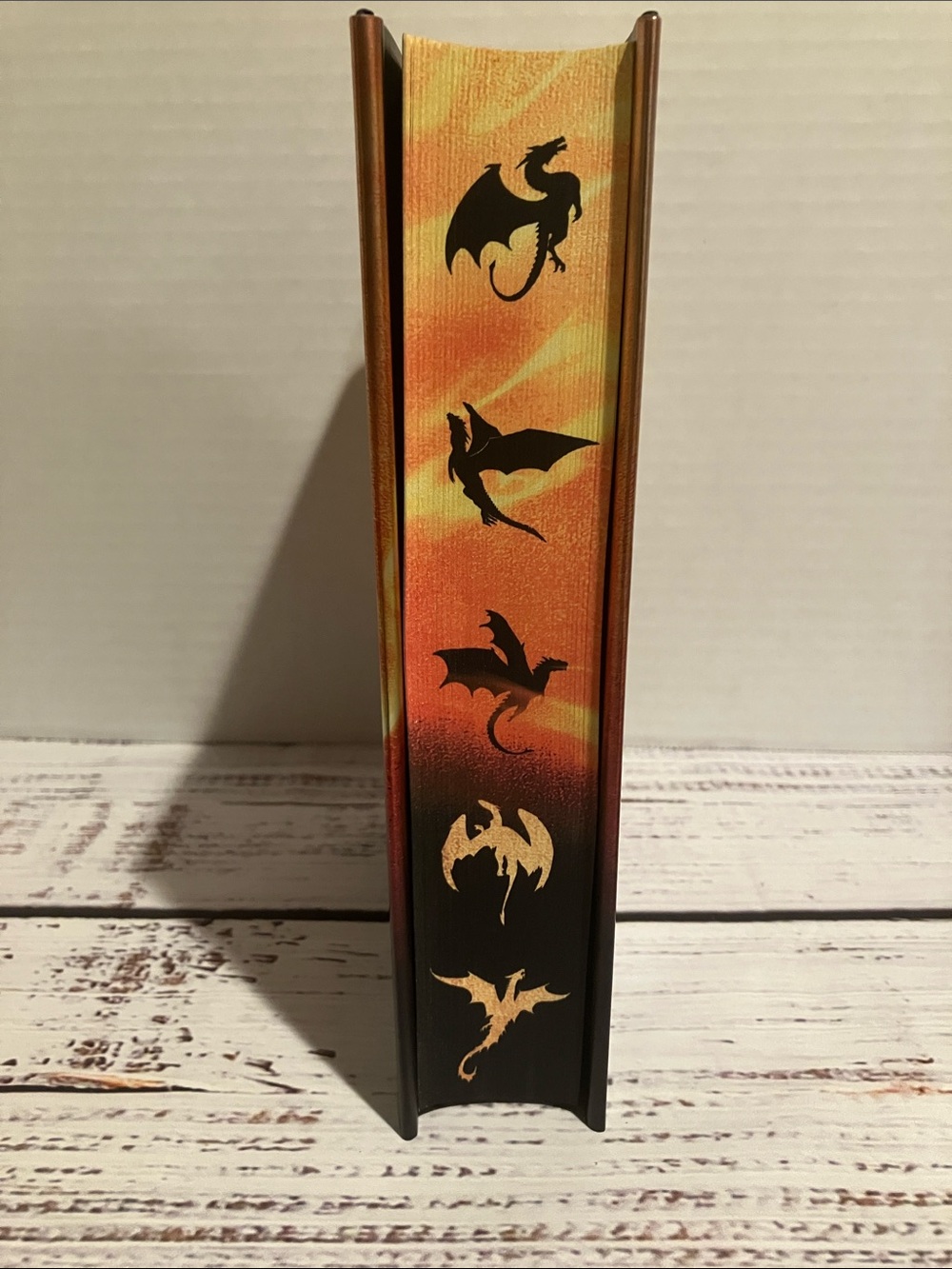 Iron Flame (Wing and Claw Collection) - Hardcover - 2nd Edition - Picture 4 of 7